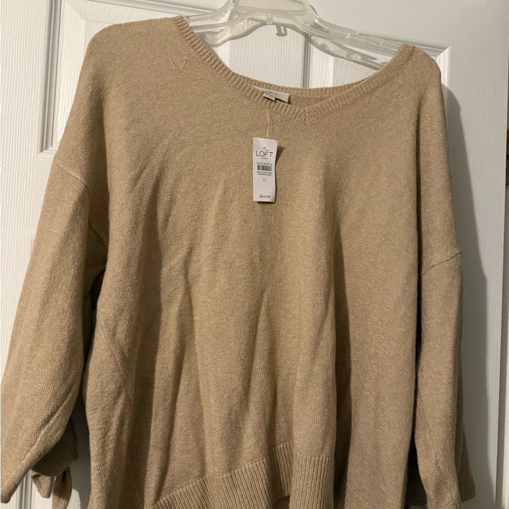 LOFT Women's Tan Sweater